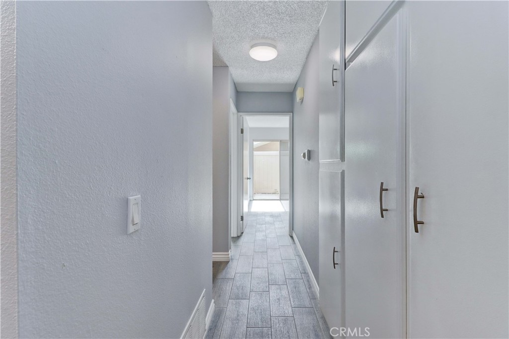 Huntington Landmark Townhomes (HLAN) - Residential