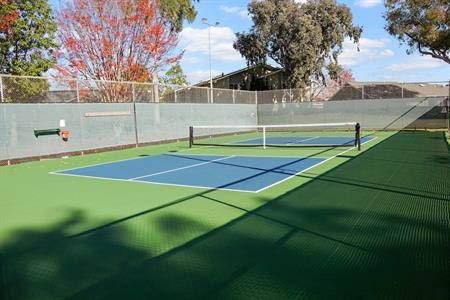 Huntington Landmark Townhomes (HLAN) - Residential