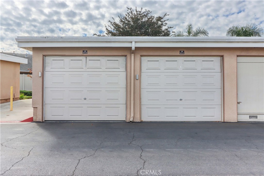 Huntington Landmark Townhomes (HLAN) - Residential