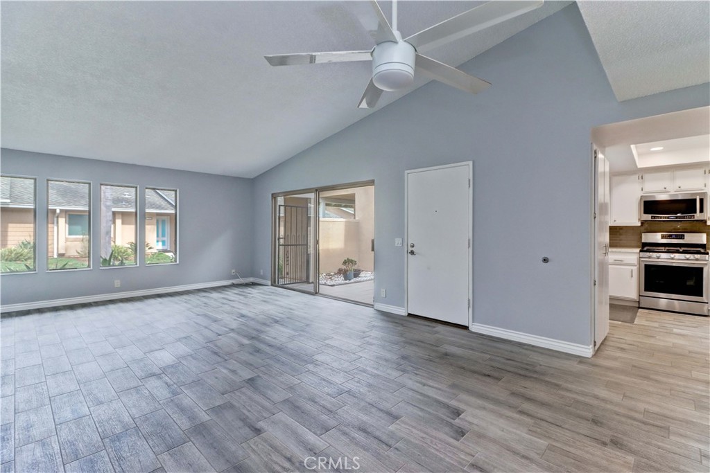 Huntington Landmark Townhomes (HLAN) - Residential