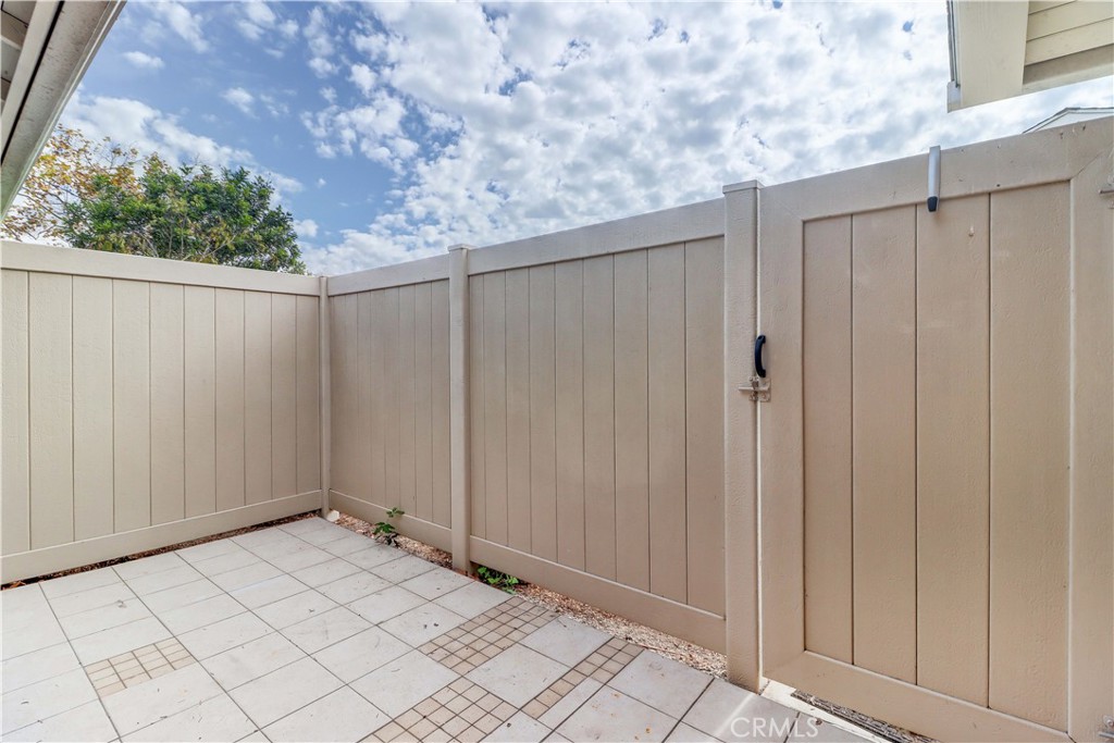 Huntington Landmark Townhomes (HLAN) - Residential