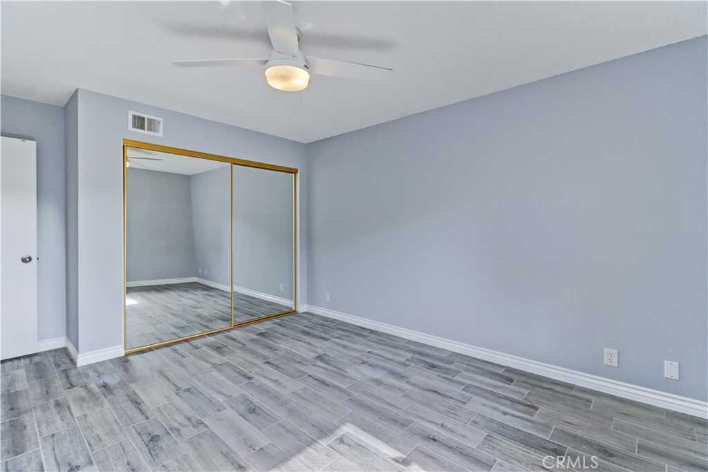 Huntington Landmark Townhomes (HLAN) - Residential