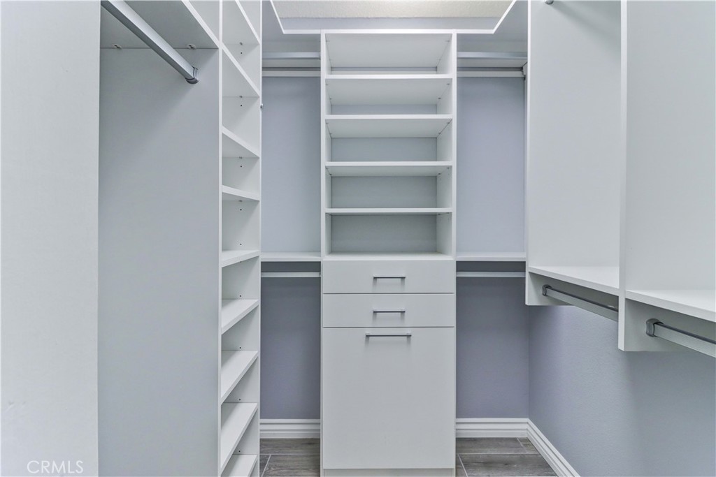 Huntington Landmark Townhomes (HLAN) - Residential