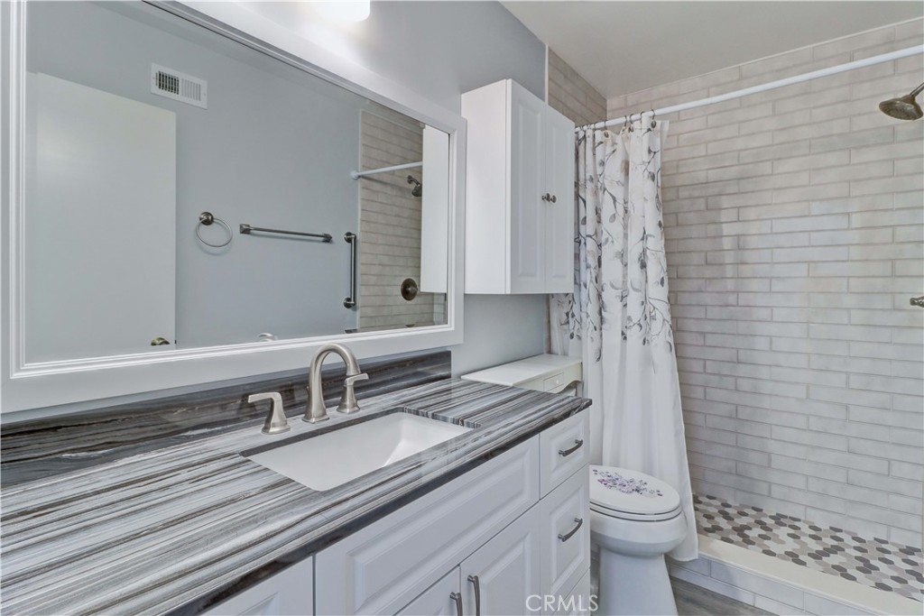 Huntington Landmark Townhomes (HLAN) - Residential