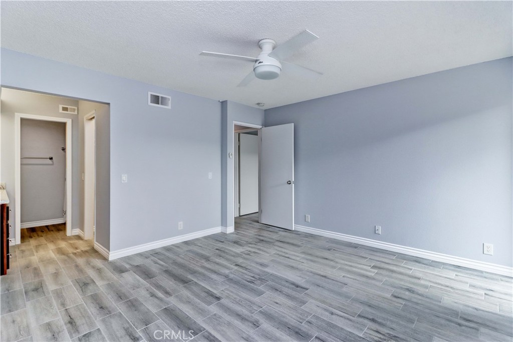 Huntington Landmark Townhomes (HLAN) - Residential