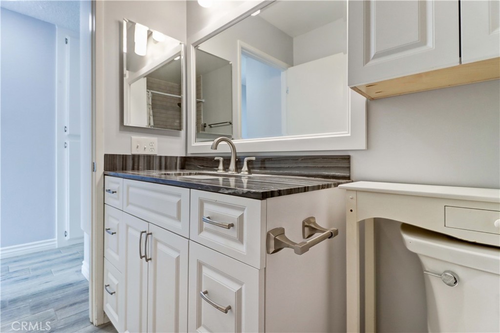 Huntington Landmark Townhomes (HLAN) - Residential