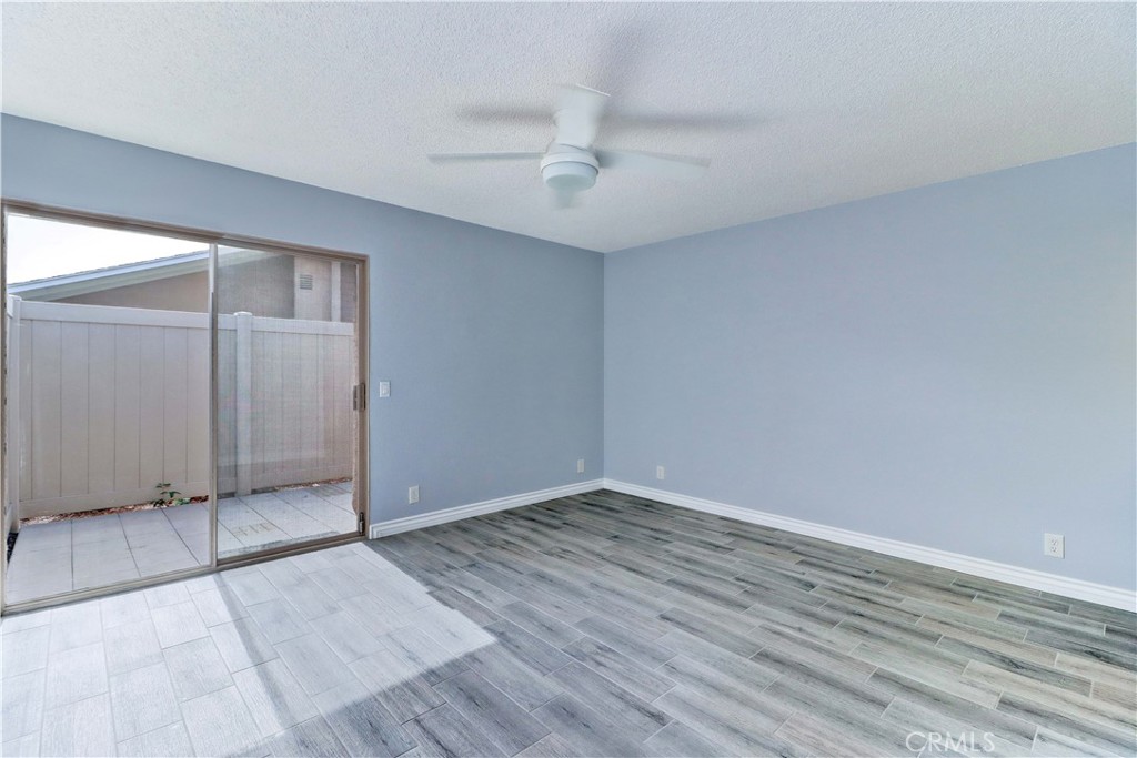 Huntington Landmark Townhomes (HLAN) - Residential