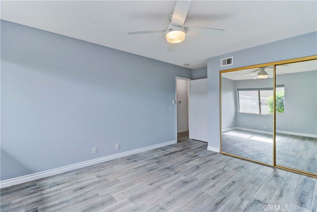 Huntington Landmark Townhomes (HLAN) - Residential