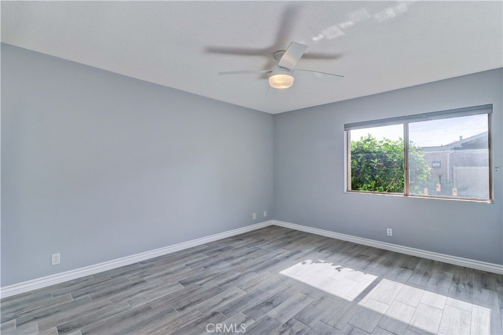 Huntington Landmark Townhomes (HLAN) - Residential