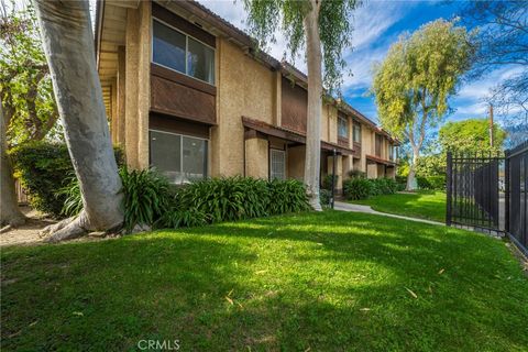 Photo of 8347 Burnet Ave Ave #1, North Hills, CA 91343 (MLS # DW26042343)