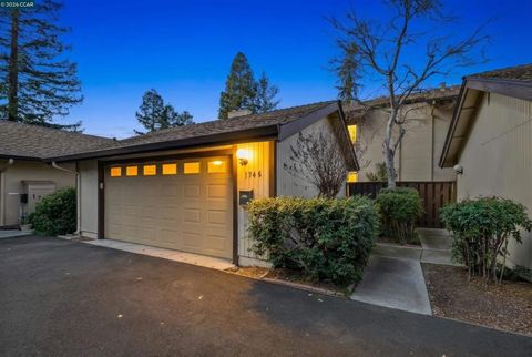 Photo of 1746 Candelero Ct Ct, Walnut Creek, CA 94598 (MLS # 41129493)
