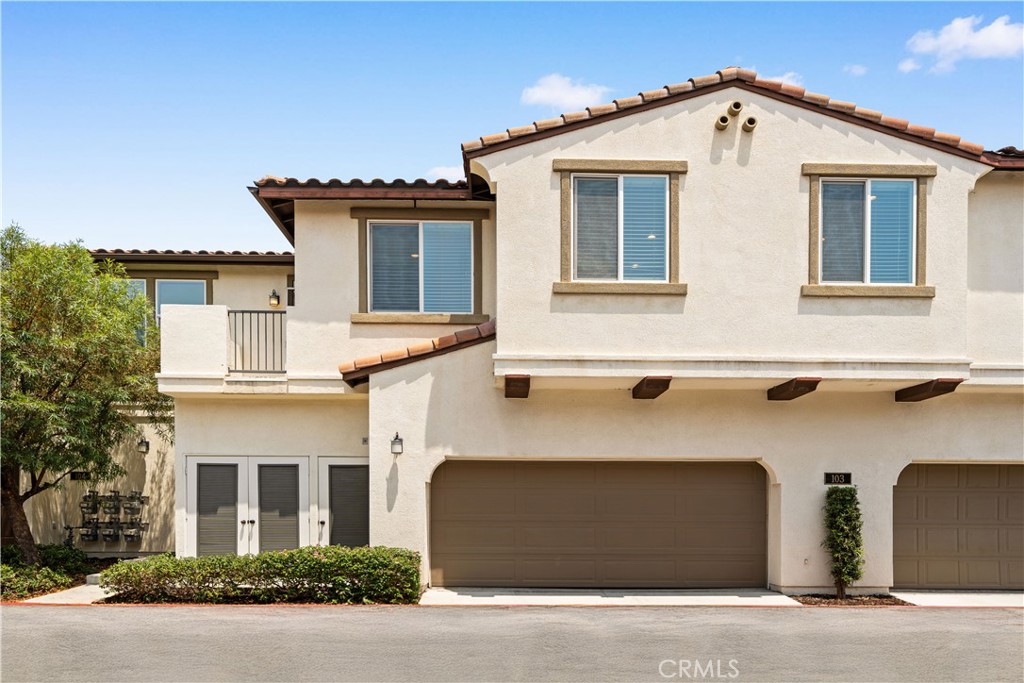 This updated 2-bedroom, 2-bathroom townhouse offers modern comfort in a highly convenient Temple City location. The ground level features a direct-access 2-car garage, while the second floor boasts an open-concept layout with a spacious living room, dining area, and kitchen—all filled with natural light. A private balcony extends the living space outdoors, perfect for morning coffee or relaxing evenings. Both bedrooms are generously sized, ideal for comfortable living or a flexible work-from-home setup. Recent upgrades include brand-new vinyl flooring and fresh interior paint, making this home truly move-in ready. Enjoy the benefits of newer construction with easy access to major freeways, local supermarkets, and Santa Anita Mall. A rare find in a quiet, well-maintained community—don’t miss this opportunity!
