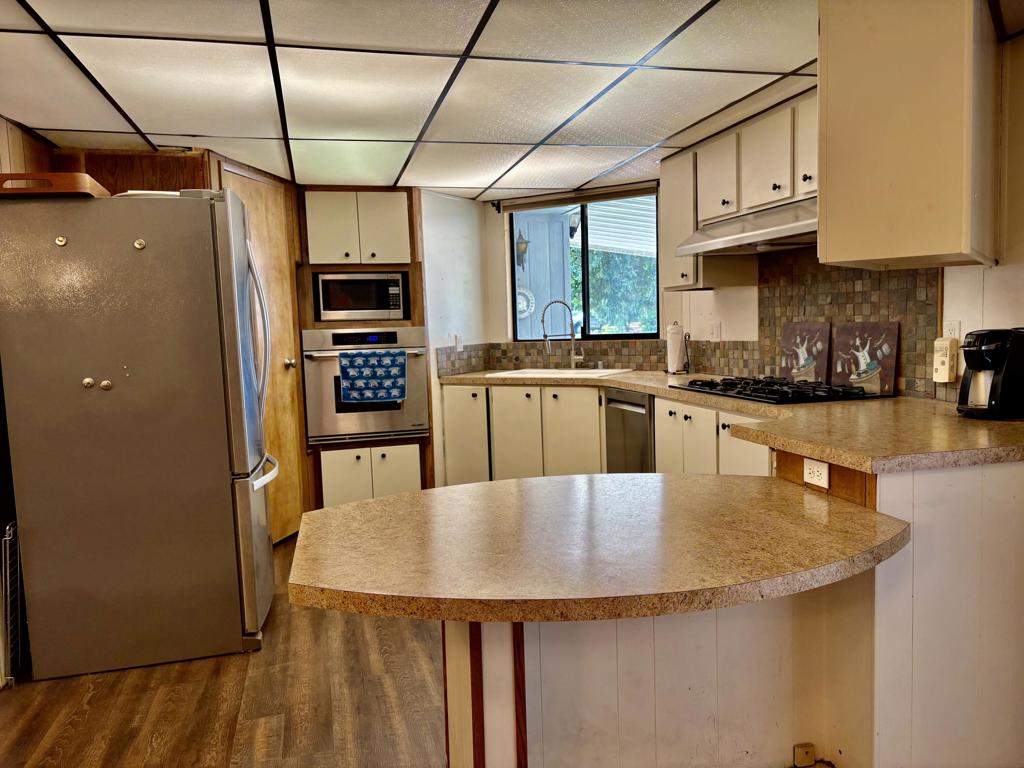 Not Applicable-1 - Manufactured In Park