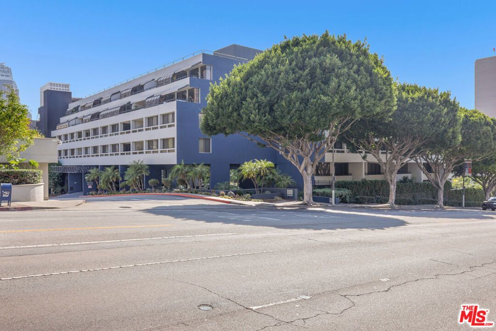 Photo of 880 W 1st St St #304, Los Angeles, CA 90012 (MLS # 25606695)