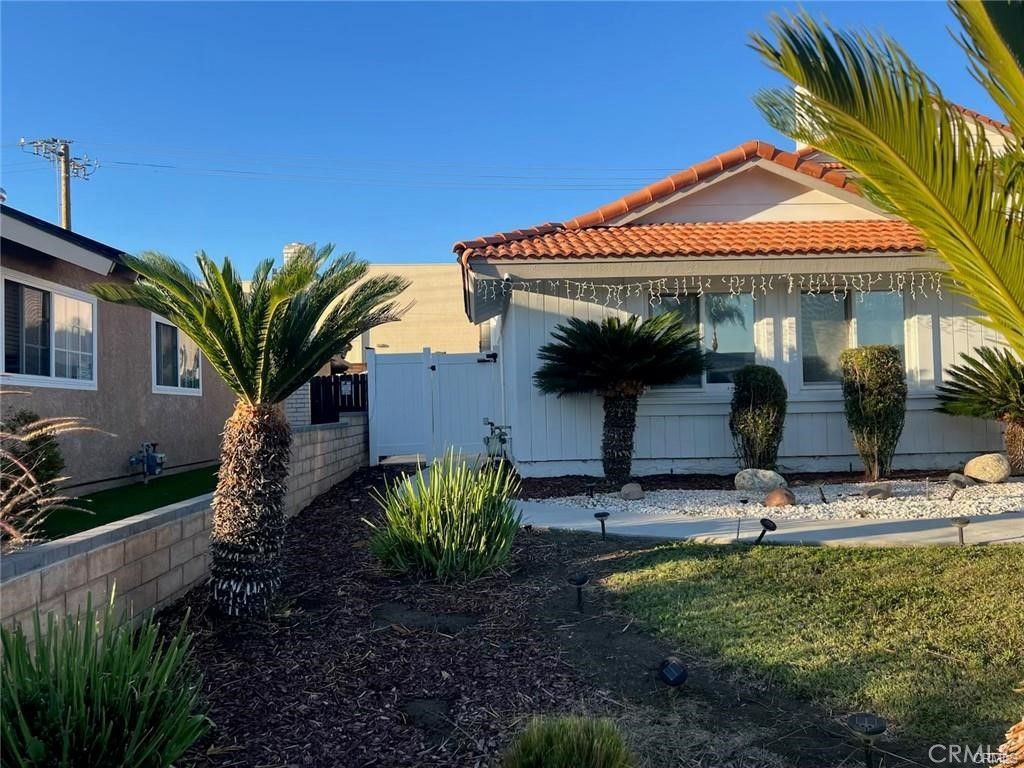 Photo of 425 Lewis Place, Placentia, CA 92870 (MLS # PW25272121)