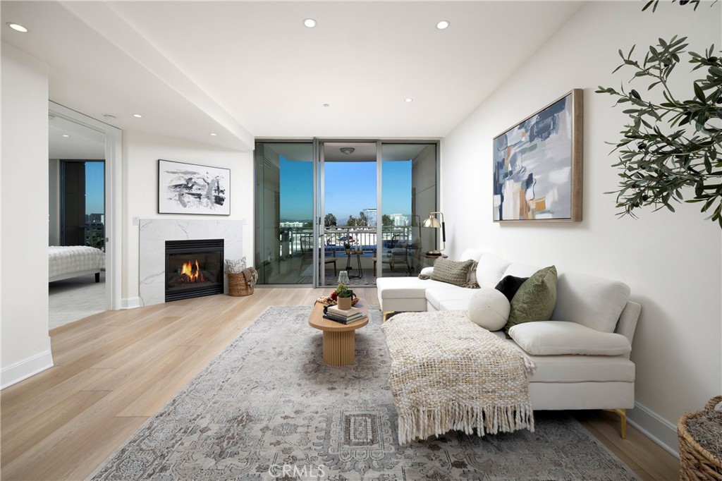 3000 The Plaza (3PLZ) - Residential