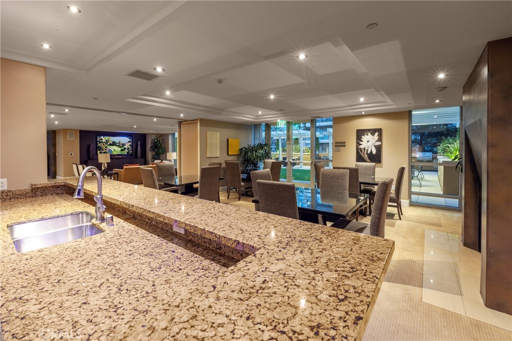 3000 The Plaza (3PLZ) - Residential