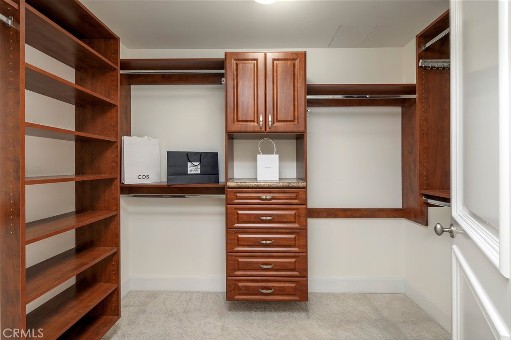 3000 The Plaza (3PLZ) - Residential