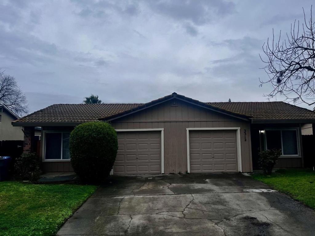 3312 Jayanne Way