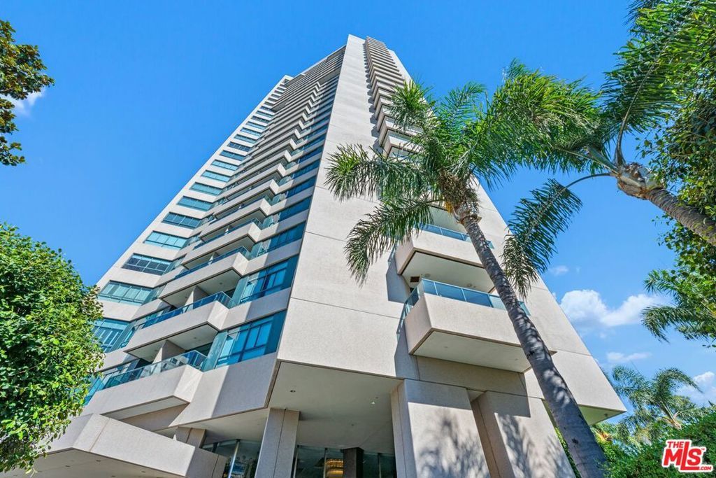 Photo of 10490 Wilshire Boulevard #1004, Los Angeles, CA 90024 (MLS # 25591589)