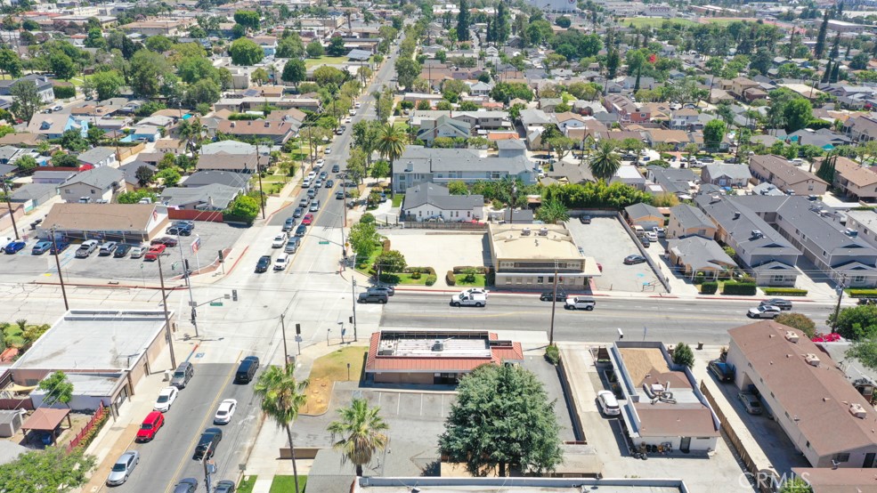 12525 Beverly