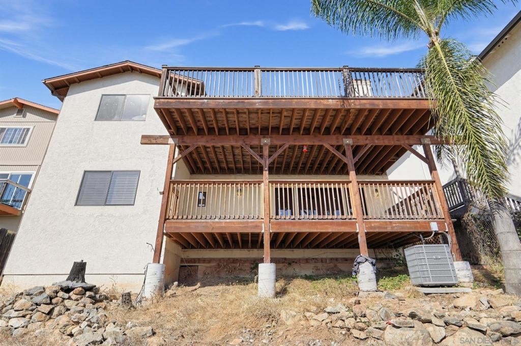 1227 Cuyamaca Ave