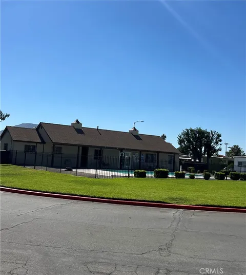 17333 Valley Blvd Unit 36A, Fontana, CA 92335 - MLS#: CV25237360