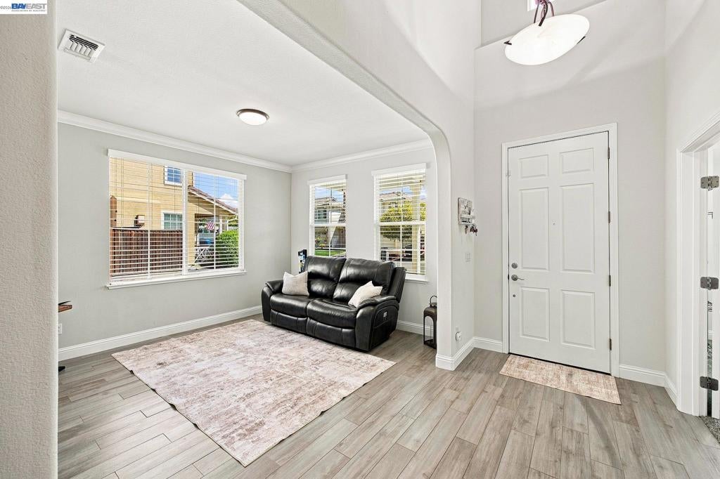3694 OTTER BROOK LOOP