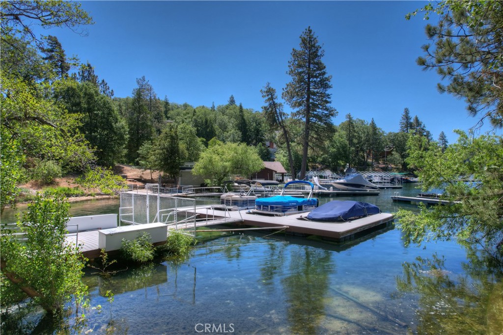 Arrowhead Woods (AWHW) - Residential
