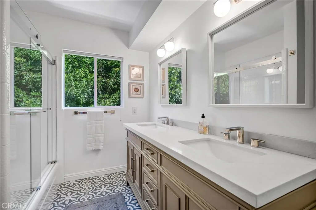 Dana Point, California 92629, United States, 4 Bedrooms Bedrooms, ,5 BathroomsBathrooms,Residential,Active,175461