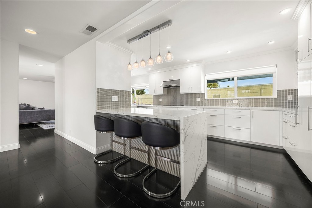 9461 pier drive