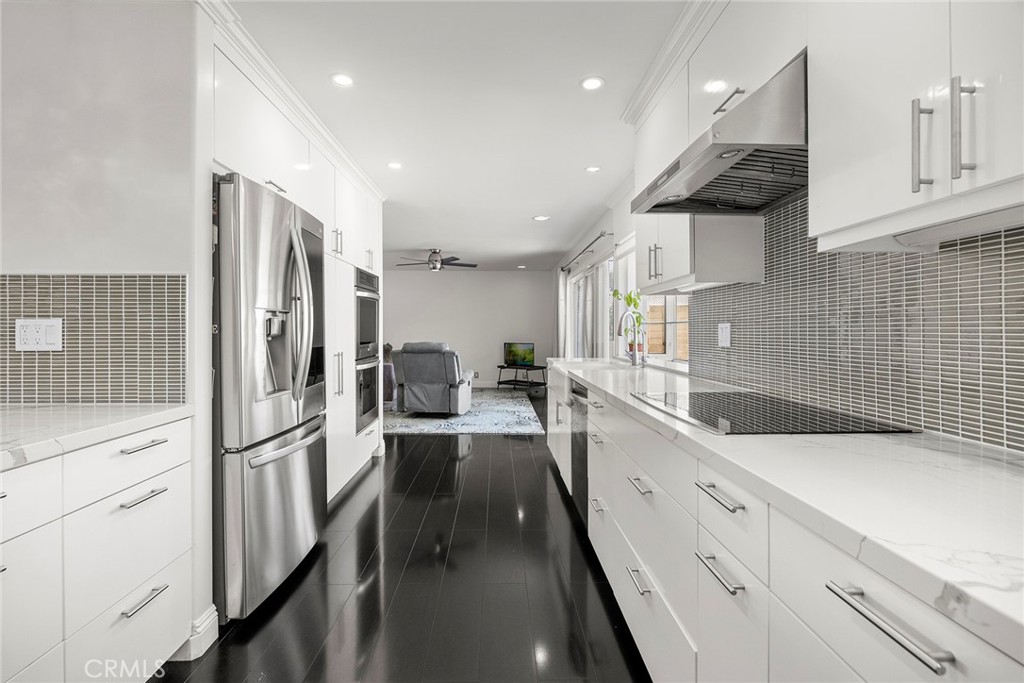 9461 pier drive