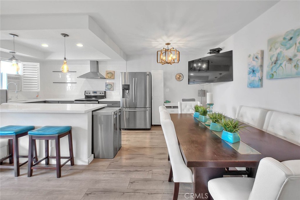 810 Edgewood Street 302