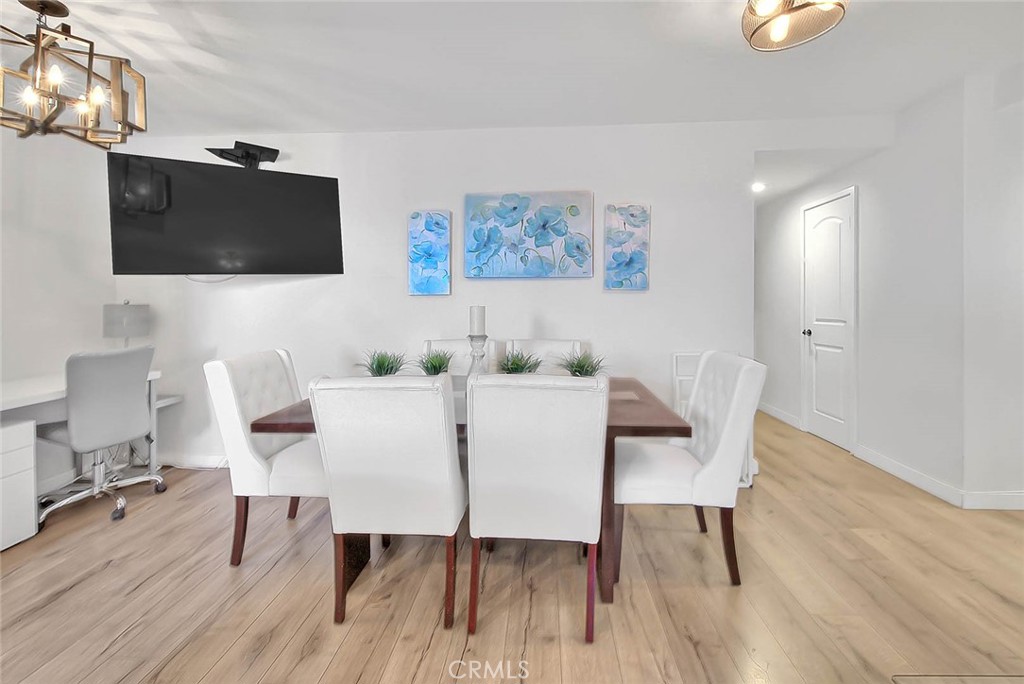 810 Edgewood Street 302