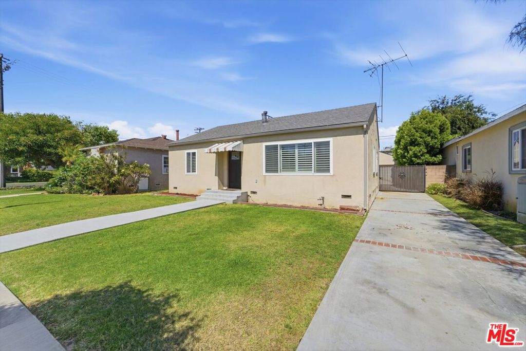 4254 Gaviota Avenue, Long Beach CA 90807
