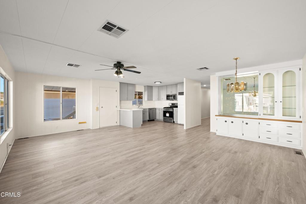 250 E Telegraph Road 135