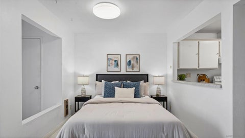 Tiny photo for 3234 Ashford St St #H, San Diego, CA 92111 (MLS # 260017762SD)
