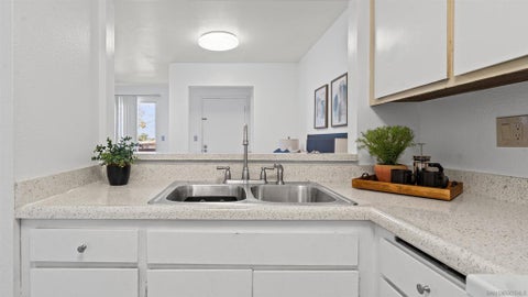 Tiny photo for 3234 Ashford St St #H, San Diego, CA 92111 (MLS # 260017762SD)