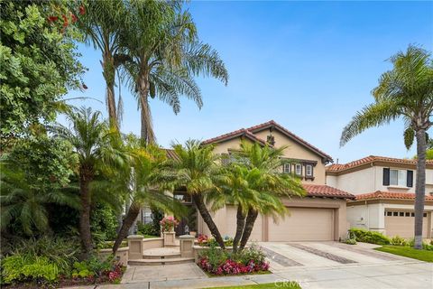 Photo of 1417 High Bluff DR. DR, Newport Beach, CA 92660 (MLS # OC26104169)