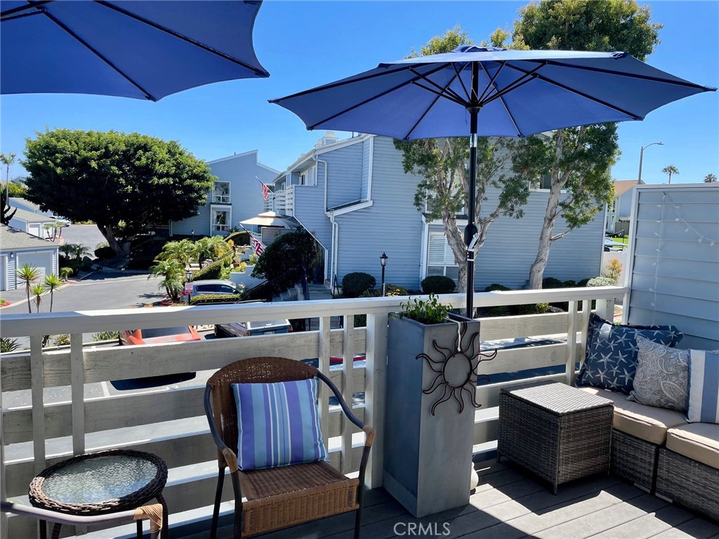 24561 D Harbor View Drive 13