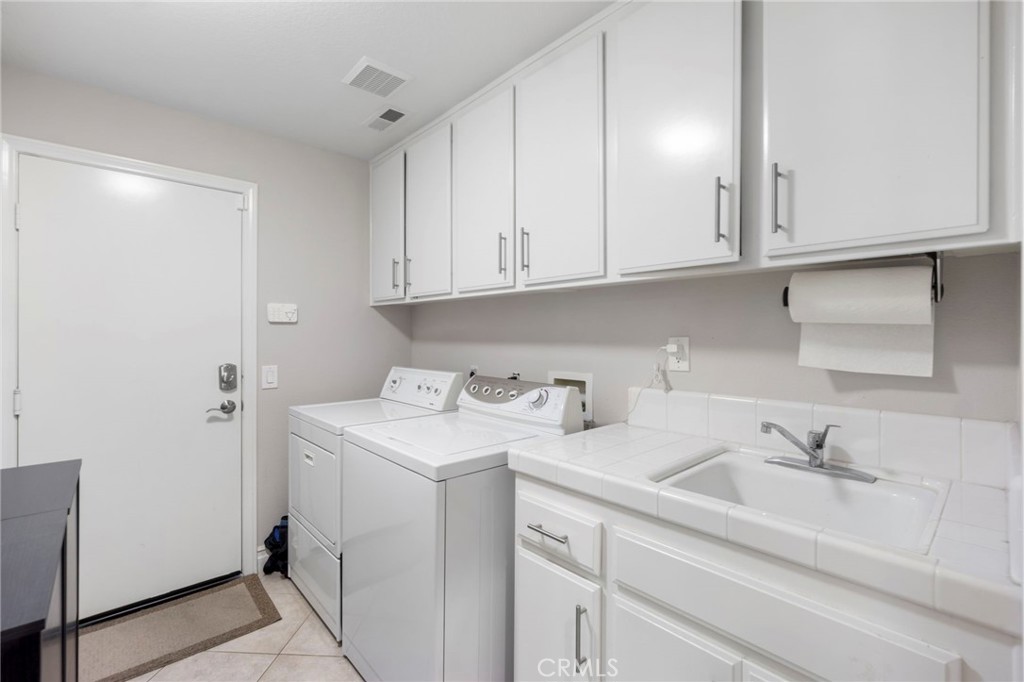 Barcelona (BARC) - Residential Lease