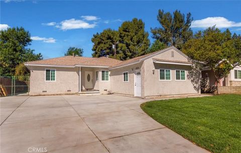 10831 Orion Avenue San Fernando CA 91345