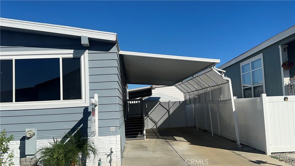1245 W Cienega Avenue 45