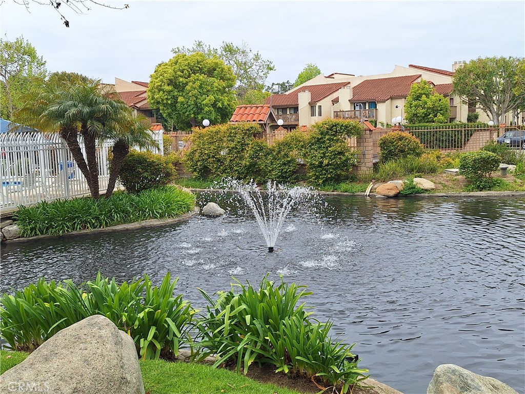 16542 blackbeard lane 303