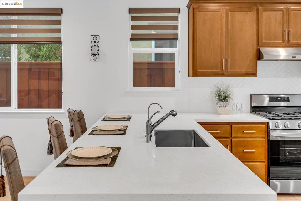 SUMMIT - Residential