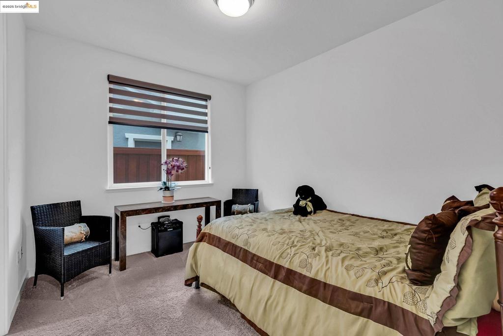 SUMMIT - Residential