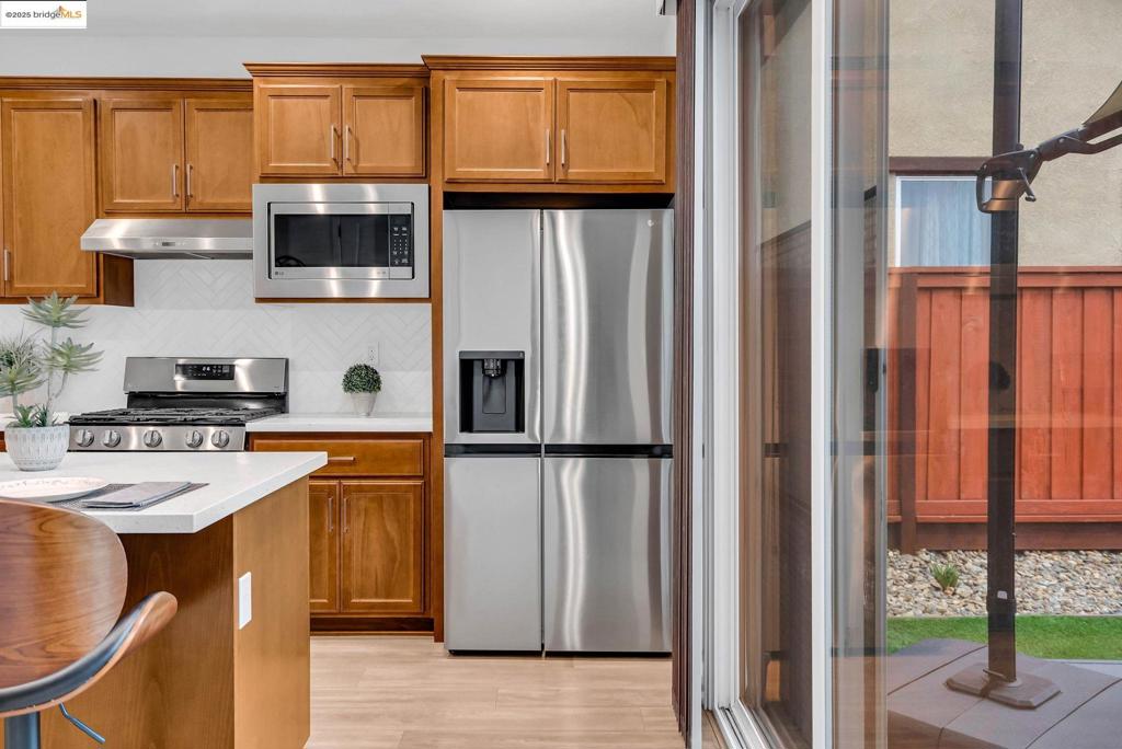 SUMMIT - Residential