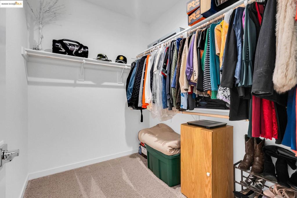 SUMMIT - Residential