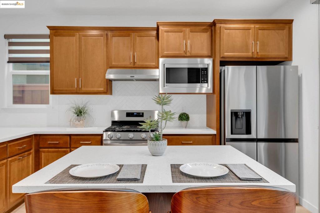 SUMMIT - Residential