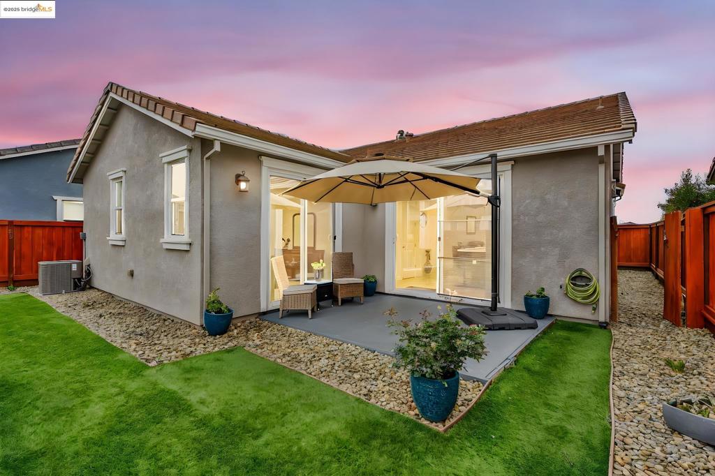 SUMMIT - Residential